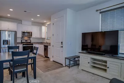 2888 E E Berry Loop Privado #44, Ontario, CA 91761 - Photo 4