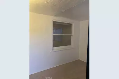 974 Sperry, Colton, CA 92324 - Photo 4