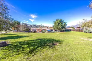 10211 Bryant Outer Hwy, Yucaipa, CA 92399 - Photo 42