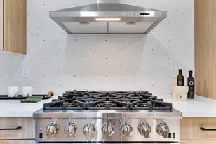 9921 Westwanda Dr, Beverly Hills, CA 90210 - Photo 12