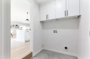 4793 Excelente Dr, Woodland Hills, CA 91364 - Photo 12