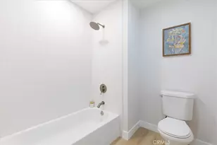 17150 Burbank Blvd, Encino, CA 91316 - Photo 32