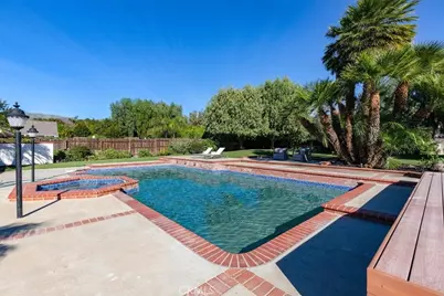 10900 Remmet Avenue, Chatsworth, CA 91311 - Photo 36