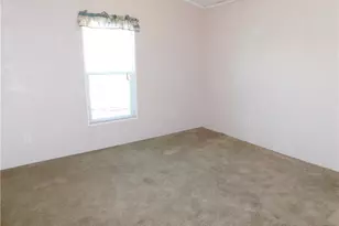 35218 Fir Ave, Yucaipa, CA 92399 - Photo 32