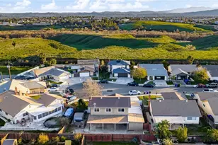 7415 Candlelight Dr, Jurupa, CA 92509 - Photo 46