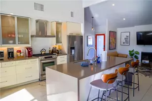 1133 E Via Escuela, Palm Springs, CA 92262 - Photo 8