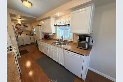 1550 Rimpau Avenue #138, Corona, CA 92881 - Photo 10