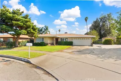 530 N Sycamore, Rialto, CA 92376 - Photo 2