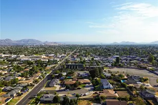 530 N Sycamore, Rialto, CA 92376 - Photo 32