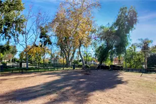 28938 River Oaks Ln, Highland, CA 92346 - Photo 60