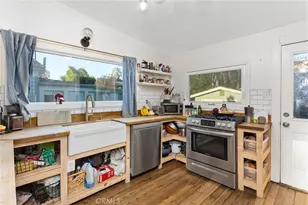 421 La Verne St, Redlands, CA 92373 - Photo 10