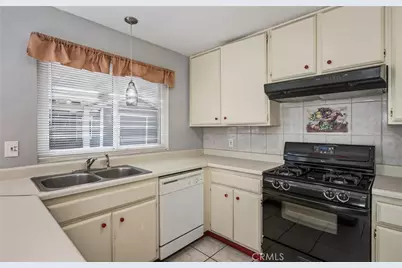 601 Presidents, Hemet, CA 92543 - Photo 8