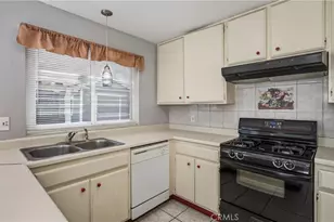 601 Presidents, Hemet, CA 92543 - Photo 8