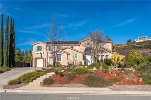 952 Creek View, Redlands, CA 92373 - Photo 2