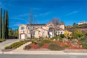 952 Creek View, Redlands, CA 92373 - Photo 2