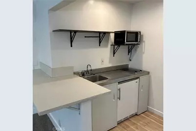 112 E Olive Avenue, Redlands, CA 92373 - Photo 8