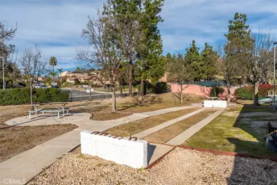 38094 Calle Amigable, Murrieta, CA 92563 - Photo 48