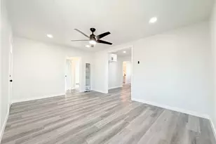 14605 S Bahama Ave, Compton, CA 90220 - Photo 6