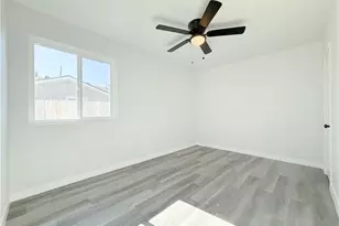 14605 S Bahama Ave, Compton, CA 90220 - Photo 14