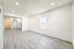 2442 E 114th St, Los Angeles, CA 90059 - Photo 6