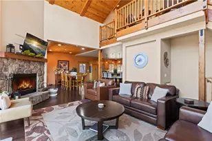 756 Brentwood Dr, Lake Arrowhead, CA 92352 - Photo 2