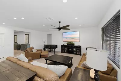 7543 Sage Scrub, Riverside, CA 92507 - Photo 14