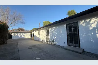 6677 Del Rosa Avenue, San Bernardino, CA 92404 - Photo 30