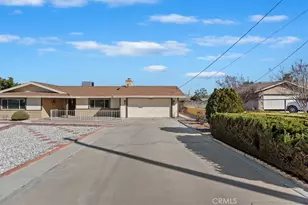 8949 Camphor, Hesperia, CA 92345 - Photo 8