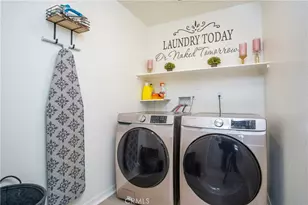 16846 Desert Star, Victorville, CA 92394 - Photo 32