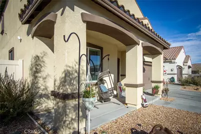 16846 Desert Star, Victorville, CA 92394 - Photo 4