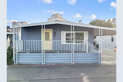 80 Huntington #701, Huntington Beach, CA 92648 - Photo 4