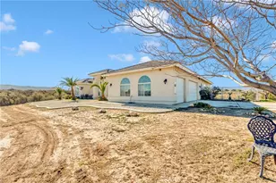 6086 Pythagoras, Oak Hills, CA 92344 - Photo 6