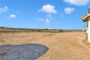 6086 Pythagoras, Oak Hills, CA 92344 - Photo 48