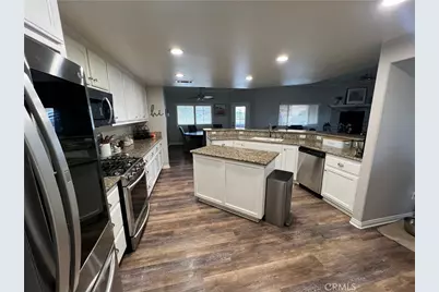 6750 Oak Hill Road, Hesperia, CA 92344 - Photo 8