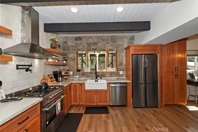 28596 North Bay, Lake Arrowhead, CA 92352 - Photo 8