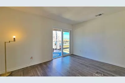 1586 Border Avenue #G, Corona, CA 92882 - Photo 8