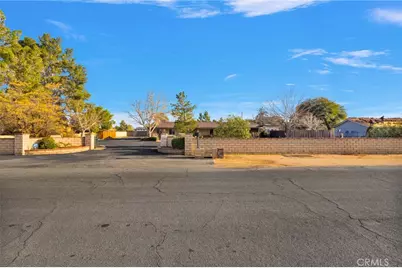 14415 Erie, Apple Valley, CA 92307 - Photo 10