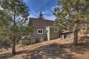 39676 Oakglen, Fawnskin, CA 92333 - Photo 32