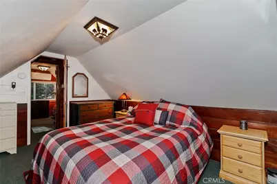 28999 Cedar Terrace, Cedar Glen, CA 92321 - Photo 14