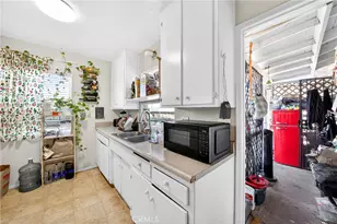 316 Washburn, Corona, CA 92882 - Photo 10