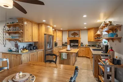 448 Edgemoor Road, Big Bear Lake, CA 92315 - Photo 14