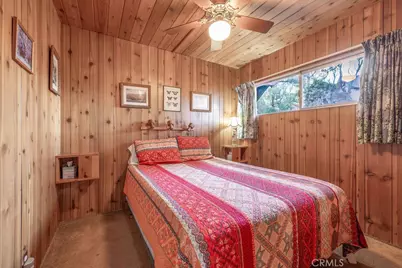 533 Villa Grove, Big Bear City, CA 92314 - Photo 12