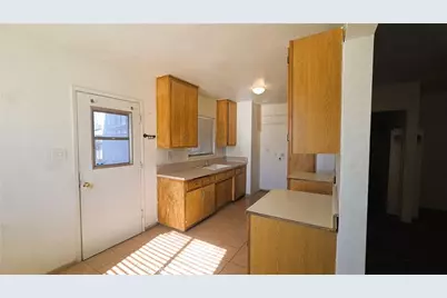 38992 Vineland, Cherry Valley, CA 92223 - Photo 12