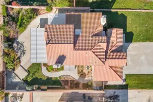 2209 Canyon Dr, Colton, CA 92324 - Photo 2