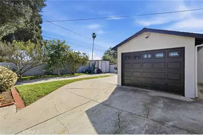 2101 S Hickory, Santa Ana, CA 92707 - Photo 32