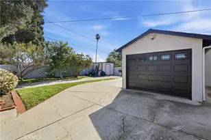 2101 S Hickory, Santa Ana, CA 92707 - Photo 32