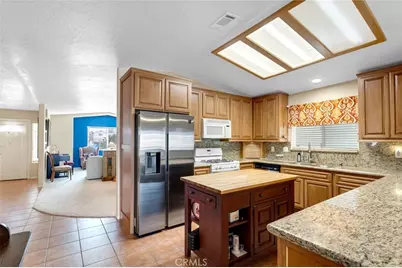 14464 Jamaica Lane, Helendale, CA 92342 - Photo 10