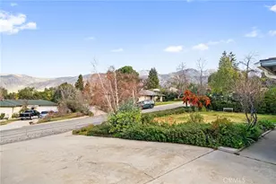 36231 Panorama Dr, Yucaipa, CA 92399 - Photo 4