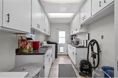 36231 Panorama Drive, Yucaipa, CA 92399 - Photo 40