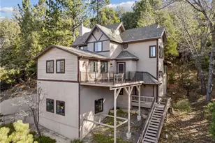 965 Sandalwood Dr, Lake Arrowhead, CA 92352 - Photo 1